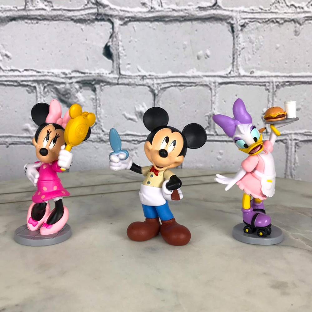 Disney Mickey Mouse & Friends Mini Figurines Kids 3 Cartoon Collectable Toys